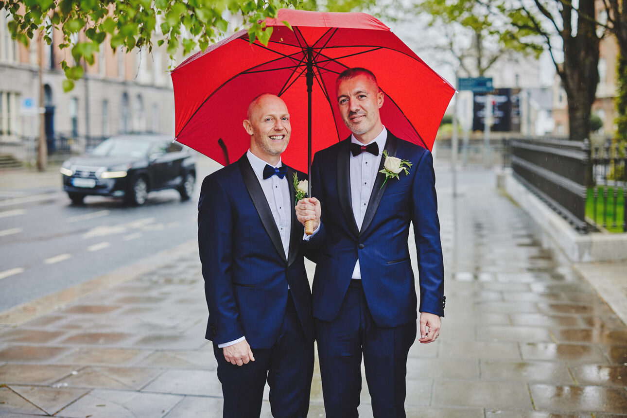 10 tips on how to find the best wedding photographer for same-sex ...